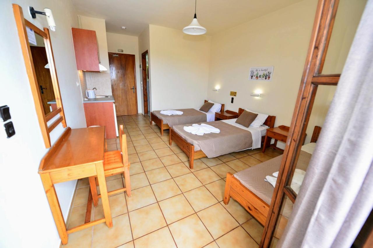 Vergas Hotel Malia Luaran gambar