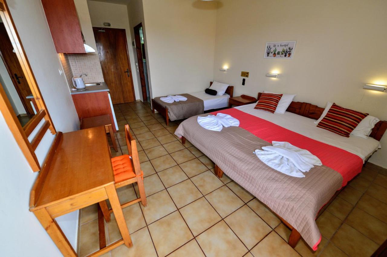 Vergas Hotel Malia Luaran gambar