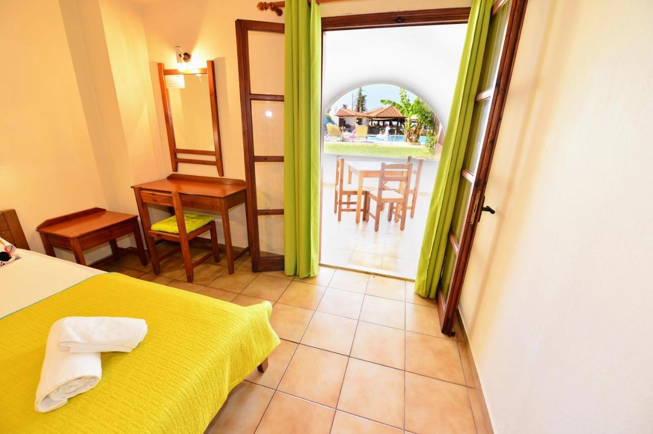 Vergas Hotel Malia Luaran gambar