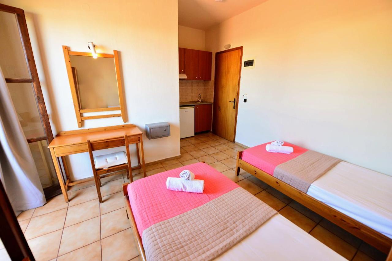 Vergas Hotel Malia Luaran gambar