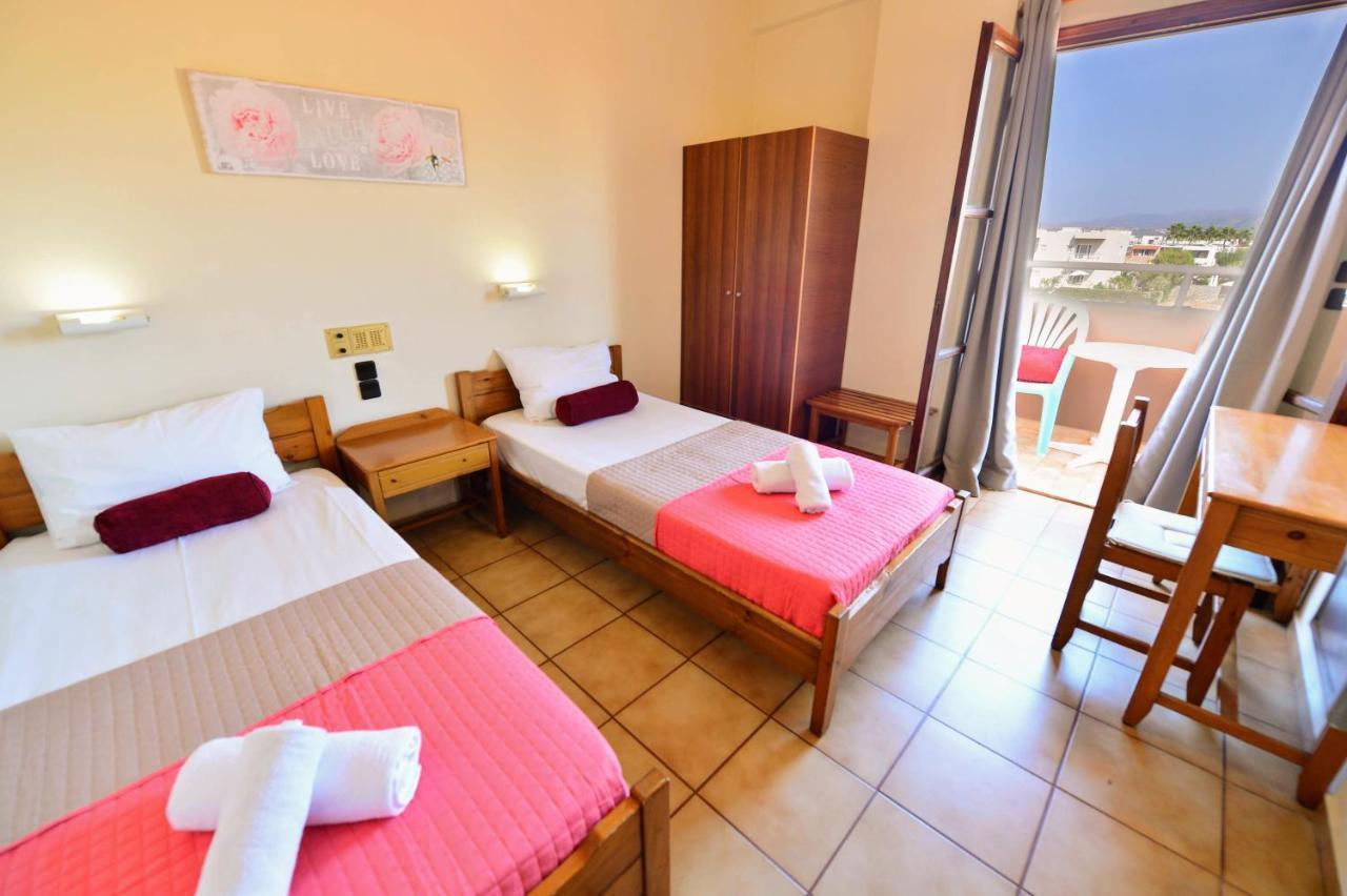 Vergas Hotel Malia Luaran gambar